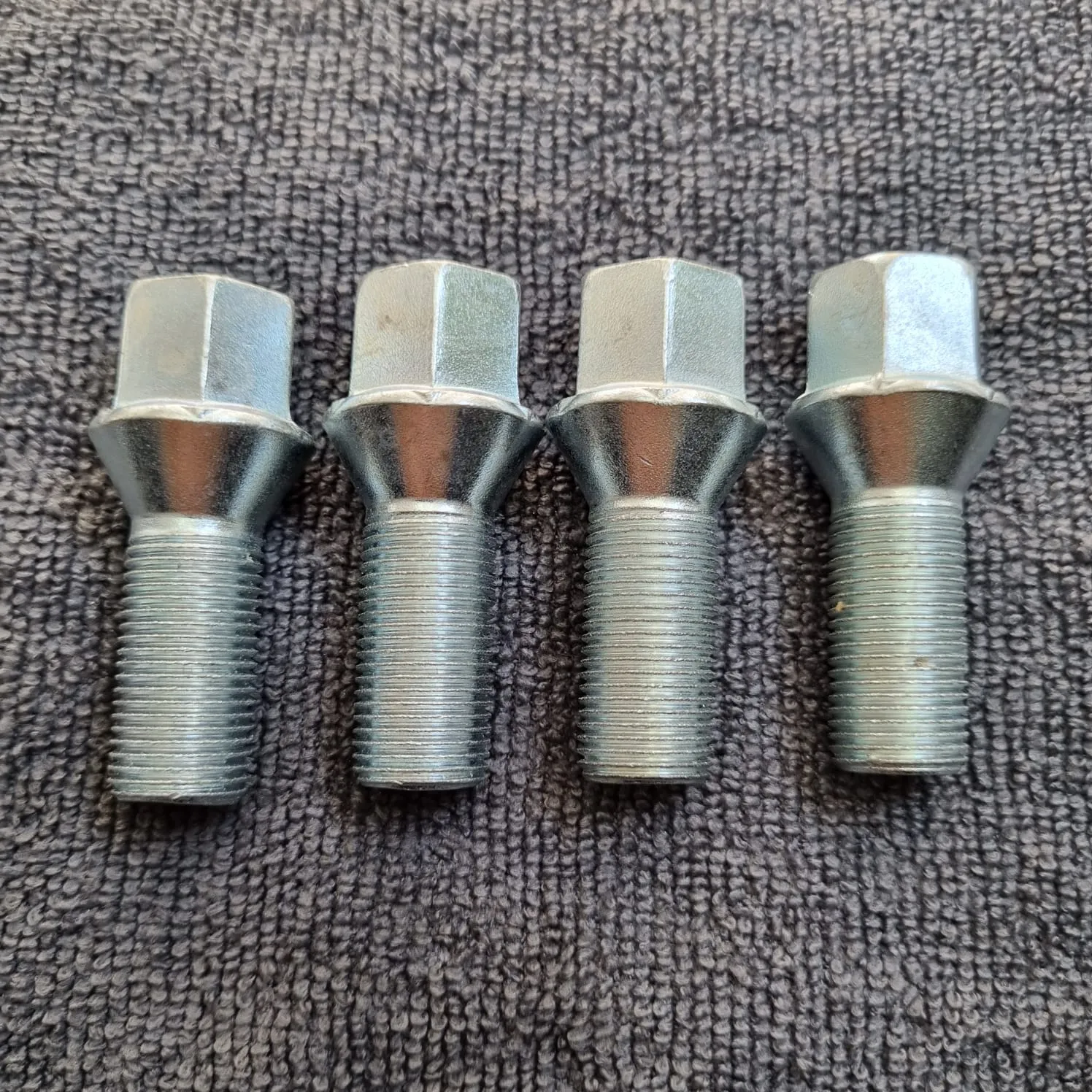 m14x1.25x28